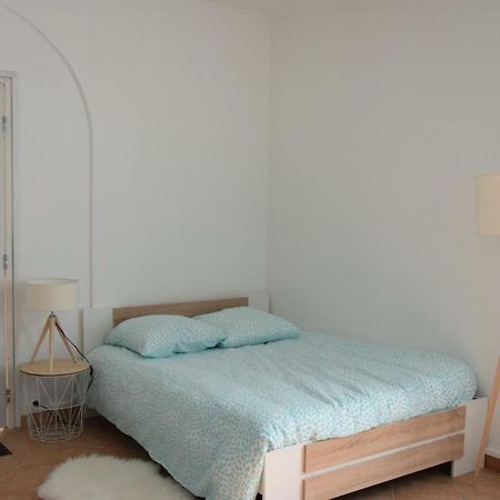 Joli Studio Plein Centre De Milly La Foret ภายนอก รูปภาพ