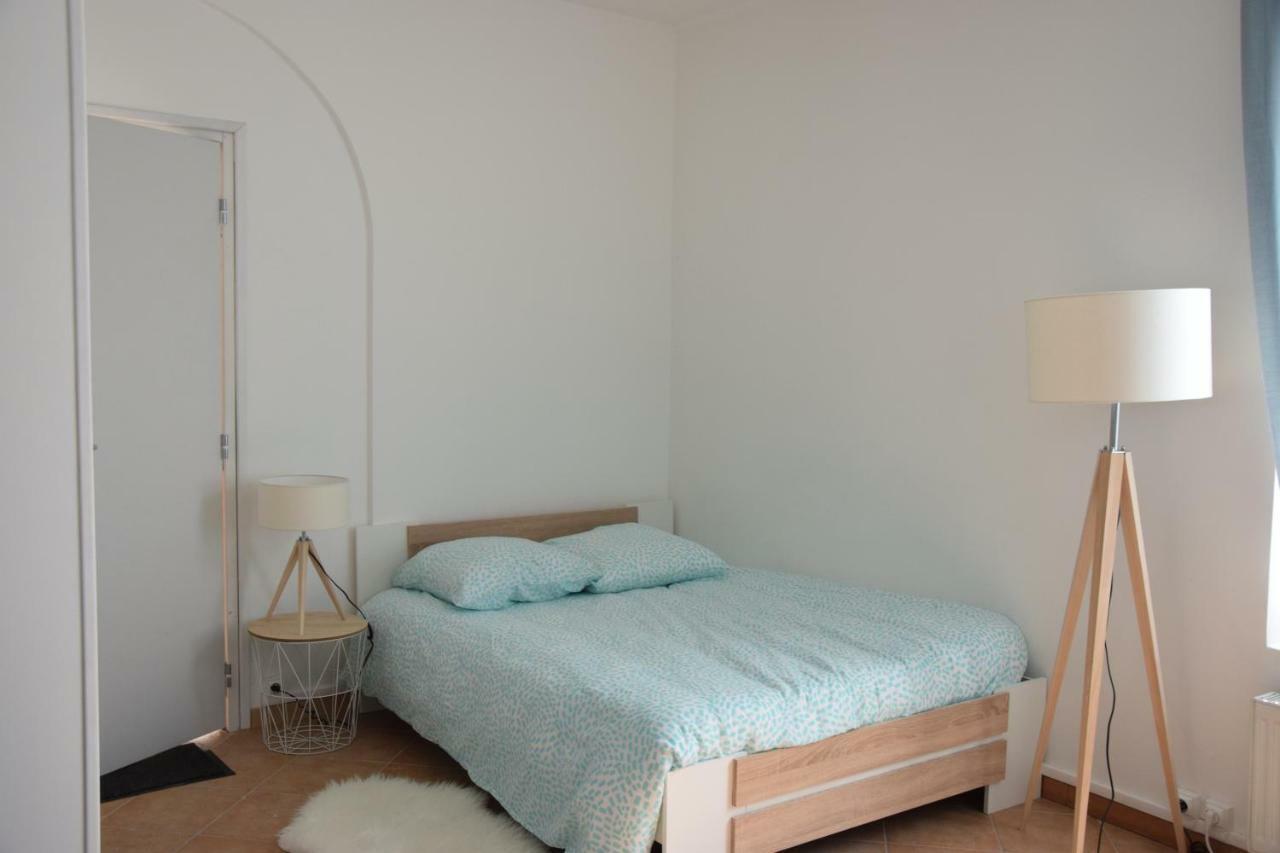 Joli Studio Plein Centre De Milly La Foret ภายนอก รูปภาพ